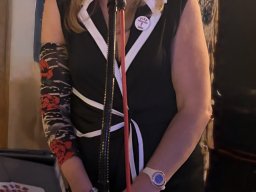 Lovely Linda